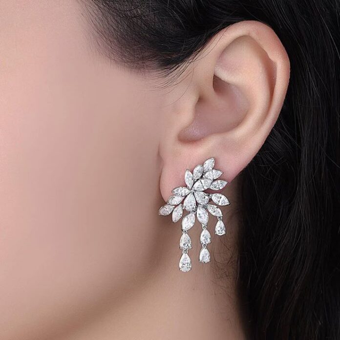 Designer Diamond Earrings in Toronto