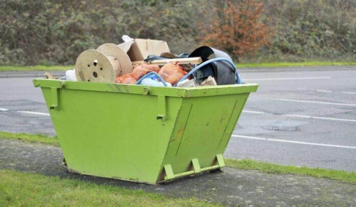 How Responsible Waste Disposal Benefits You with Skip Hire